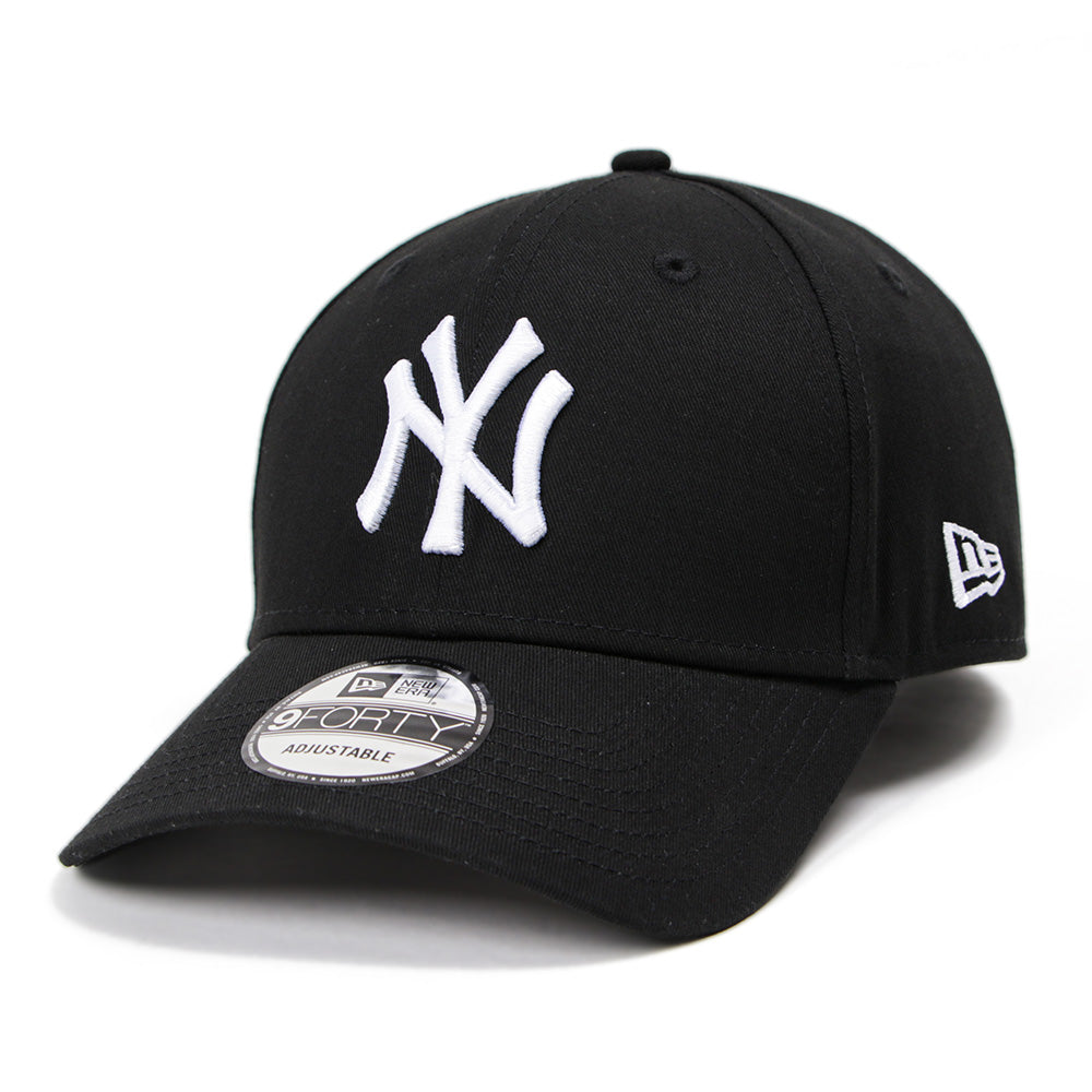 New Era New York Yankees MLB Essential Black 9FORTY Adjustable Cap