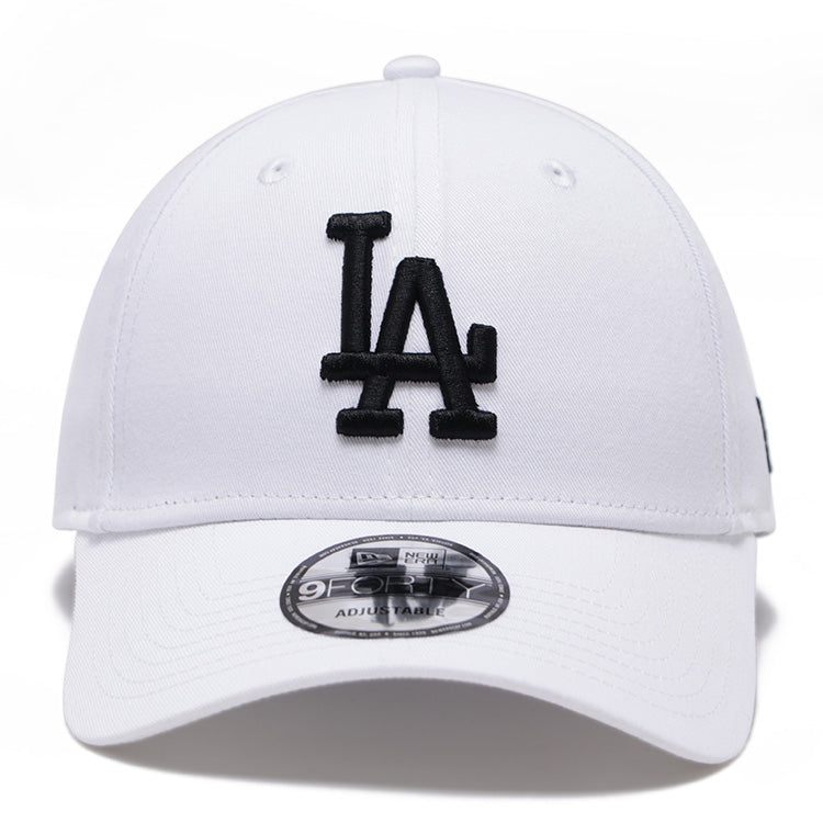 Los Angeles Dodgers MLB Black on White 9FORTY Adjustable Cap