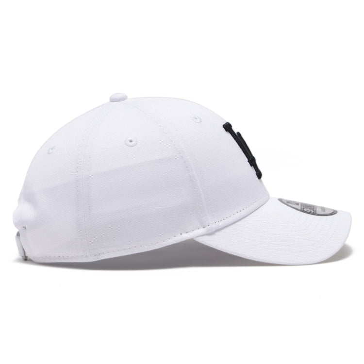 Los Angeles Dodgers MLB Black on White 9FORTY Adjustable Cap