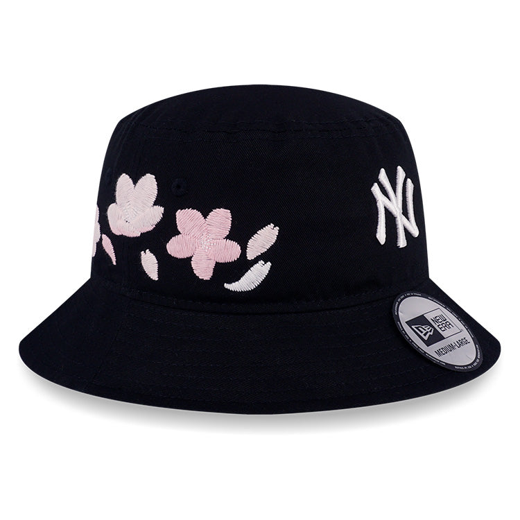 New York Yankees MLB Sakura Black Tapered Bucket Hat