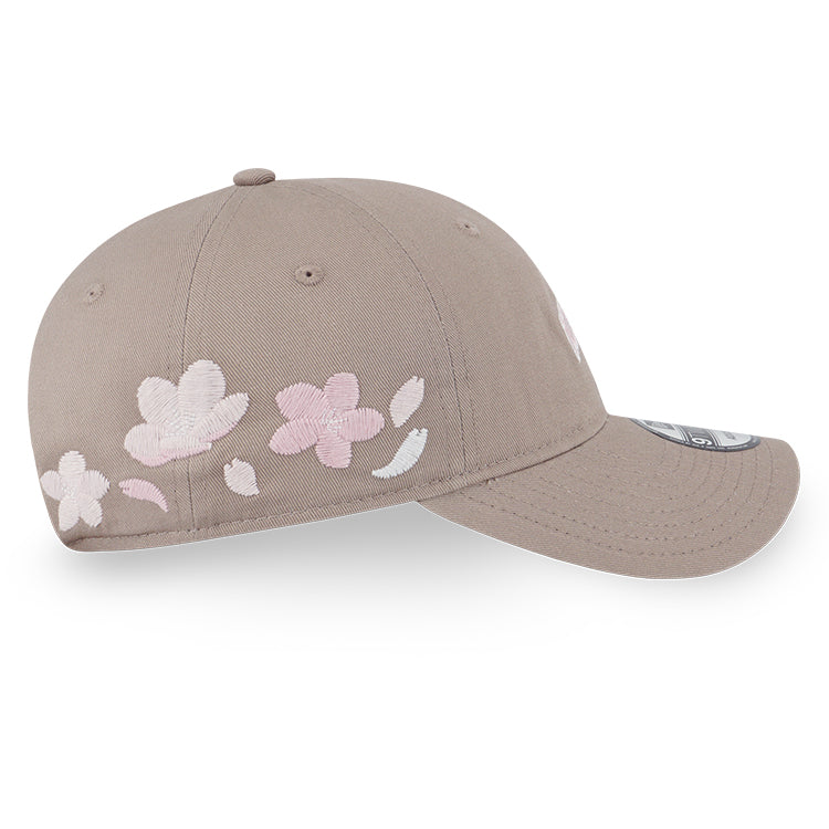 New Era Wordmark Sakura Ash Brown 9TWENTY Small Adjustable Cap