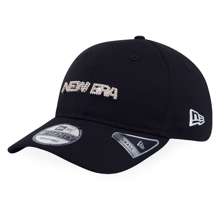 New Era Wordmark Savor The Moment New Era Pearl Black 9TWENTY Small Adjustable Cap