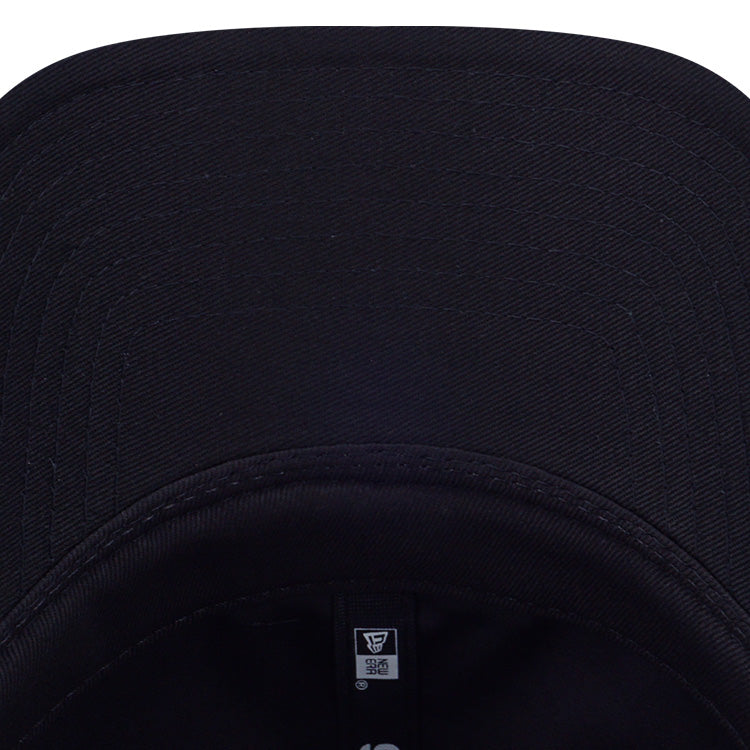 New Era Wordmark Savor The Moment New Era Pearl Black 9TWENTY Small Adjustable Cap