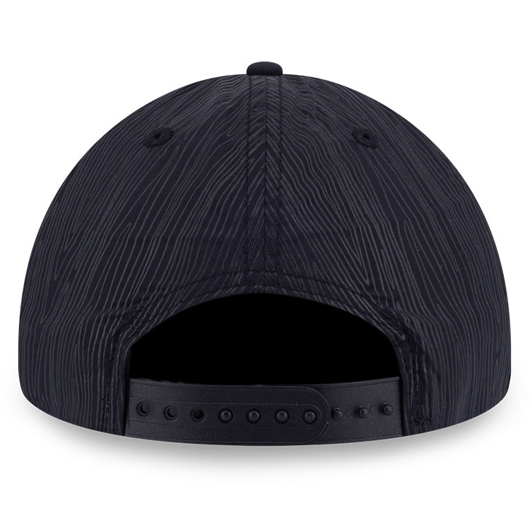 New Era Outdoor Natural Logo Black 9FIFTY Retro Crown Snapback Cap