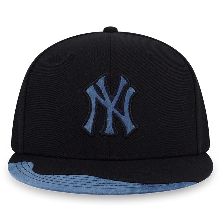 New York Yankees MLB Savor the Moment Sea Breeze Black 9FIFTY Snapback Cap