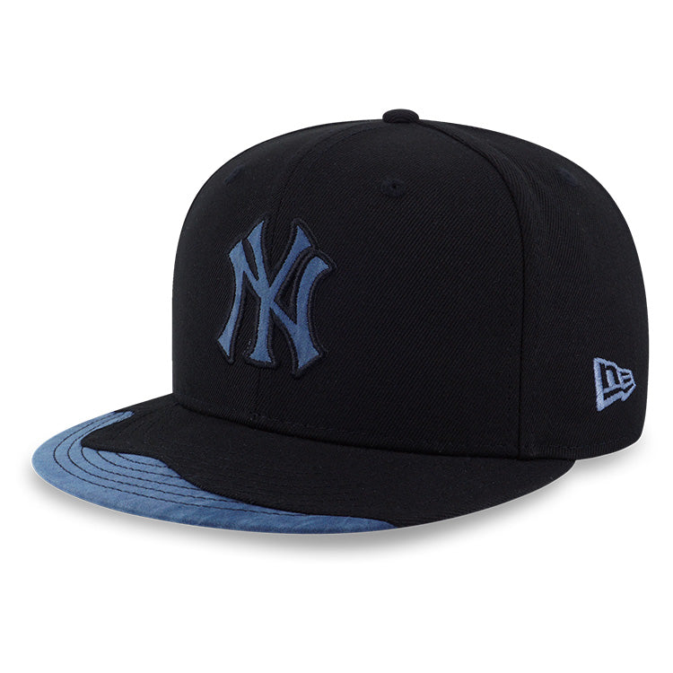 New York Yankees MLB Savor the Moment Sea Breeze Black 9FIFTY Snapback Cap