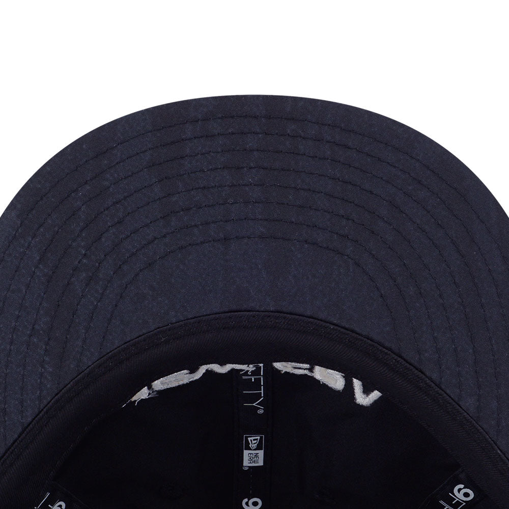 New Era Wordmark Comic Space Black 9FIFTY Retro Crown Snapback Cap