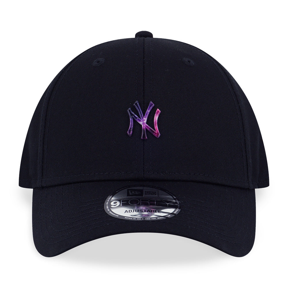 New York Yankees MLB Comic Space Metal Badge Black 9FORTY Adjustable Cap