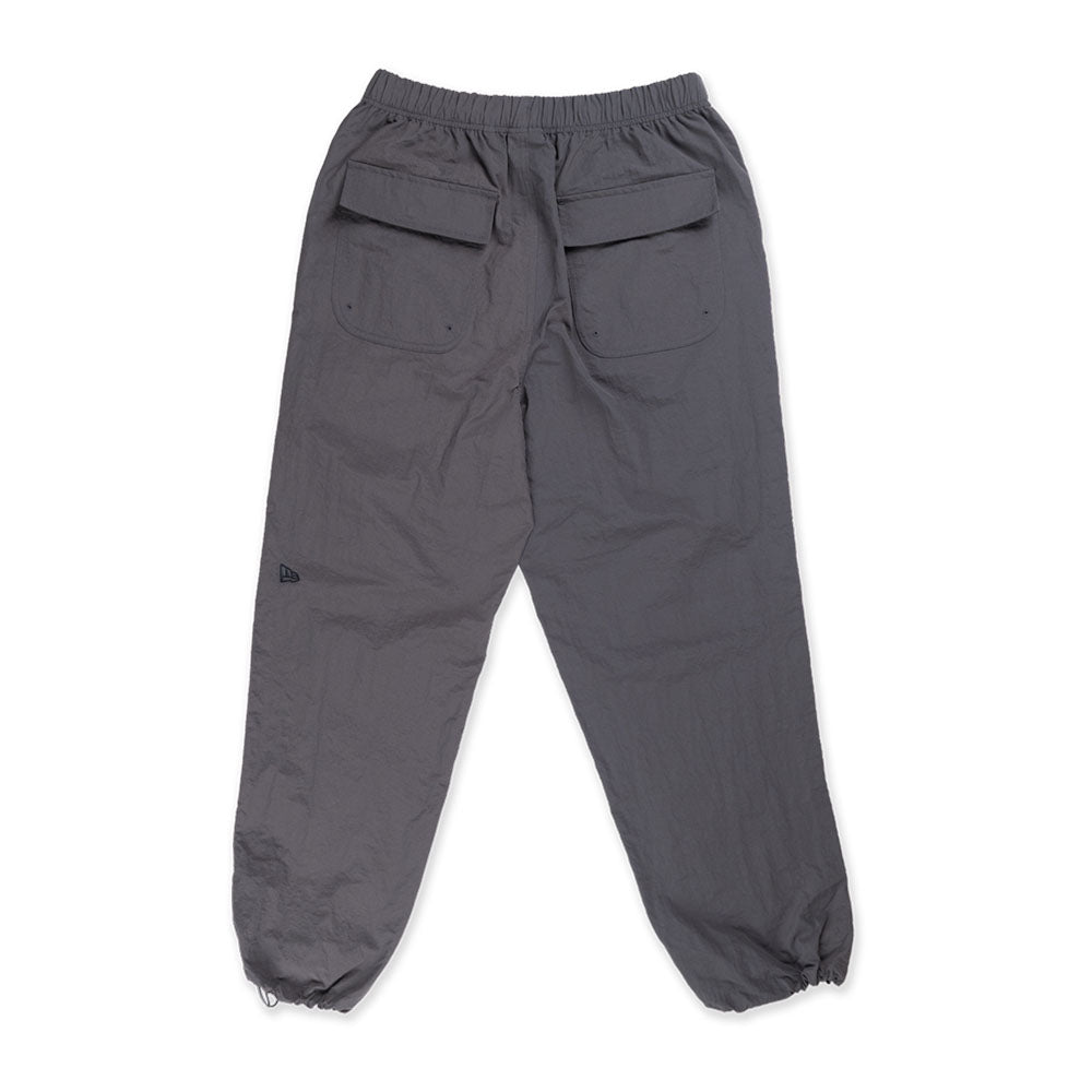 New Era Essential Graphite Woven Pants