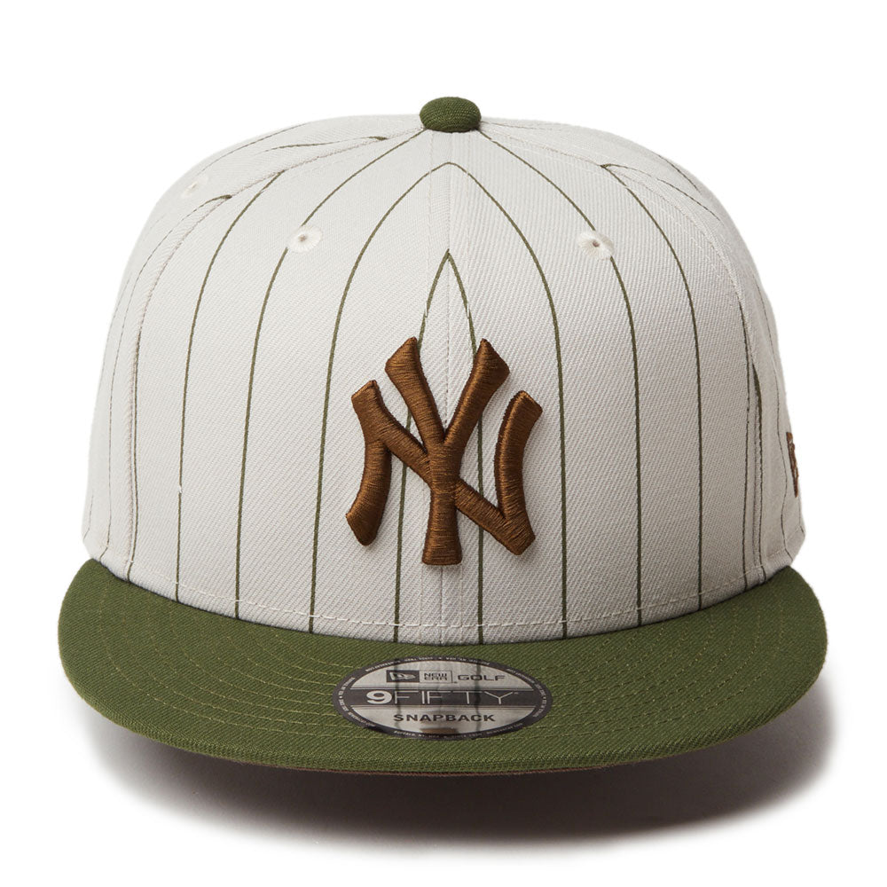 New Era Golf New York Yankees MLB Pinstripe Stone Green 9FIFTY Snapback Cap