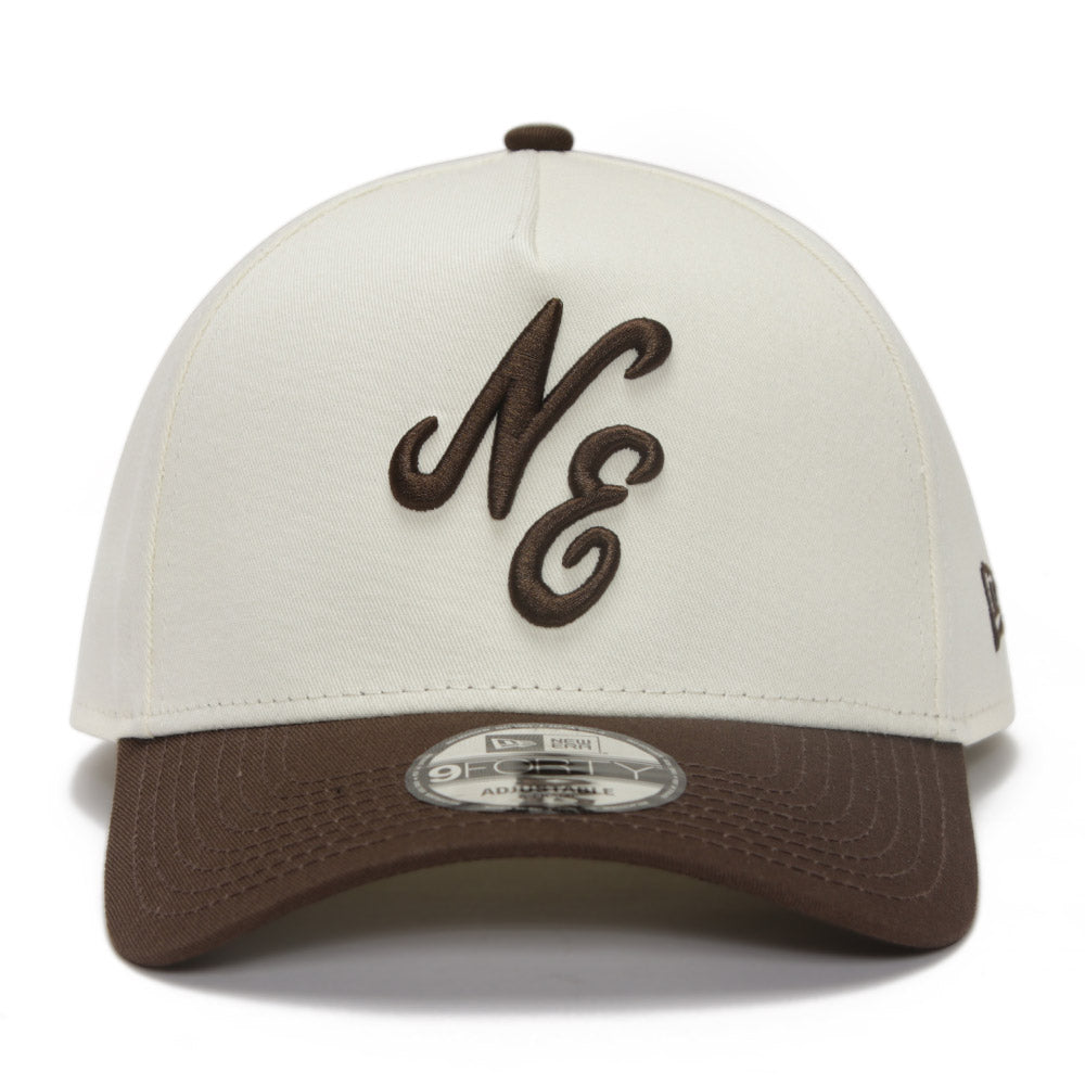 New Era Script Logo Seasonal Chrome White on Walnut 9FORTY A-Frame Snapback Cap