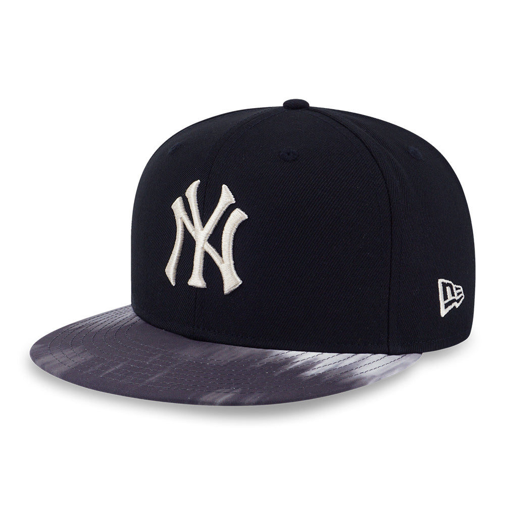 New Era New York Yankees MLB Surreal Nature Black 9FIFTY Snapback Cap