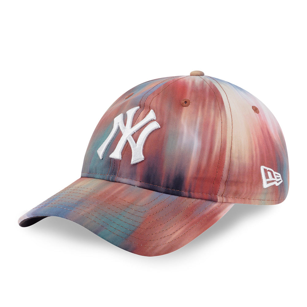 New Era New York Yankees MLB Surreal Nature Red Blue 9FORTY Unstructured Adjustable Cap