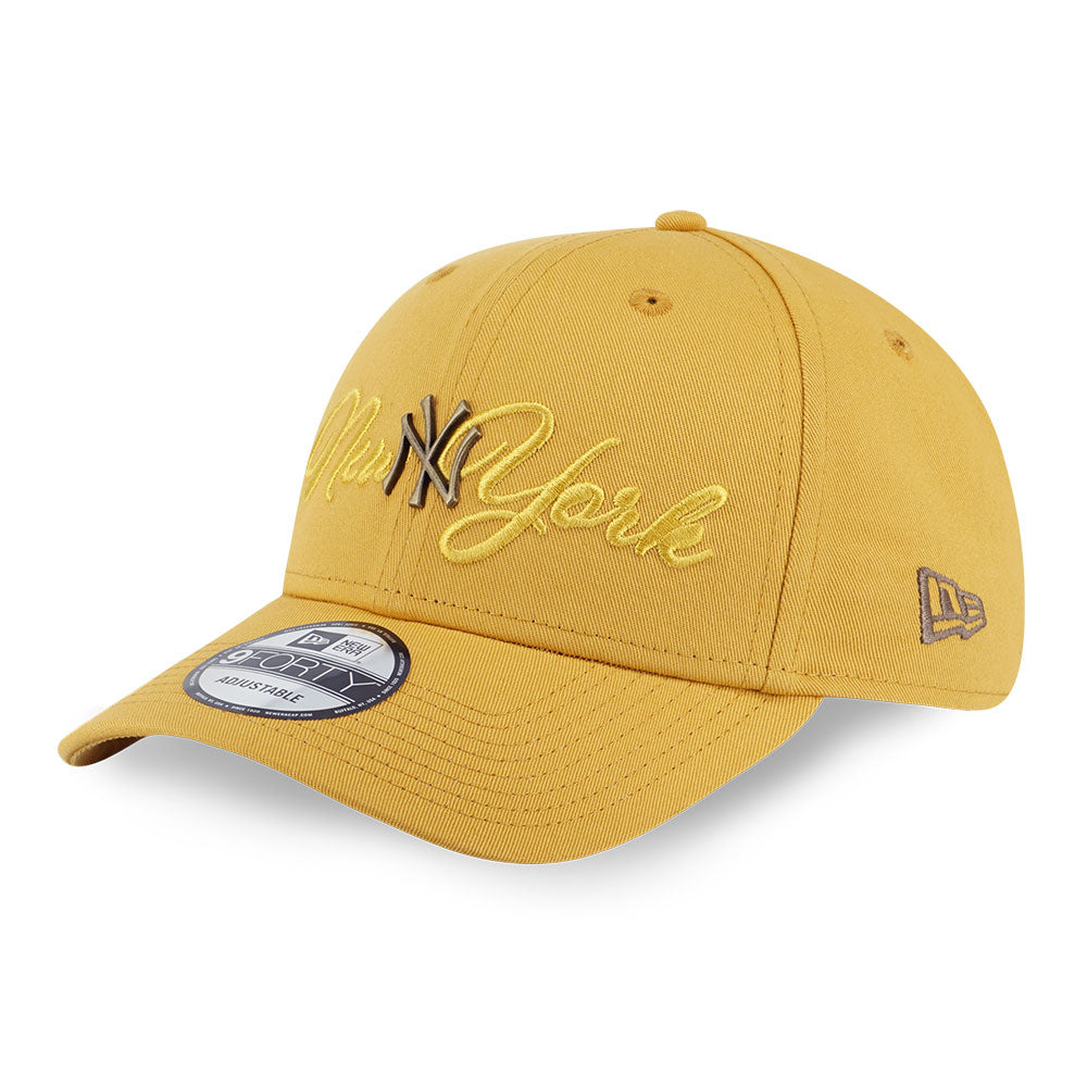 New Era New York Yankees MLB Metal Crest Yellow Mustard 9FORTY Adjustable Cap