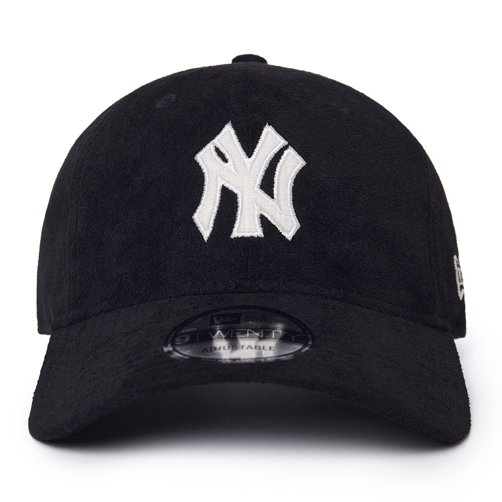 New Era New York Yankees MLB Christmas Black 9TWENTY Adjustable Cap