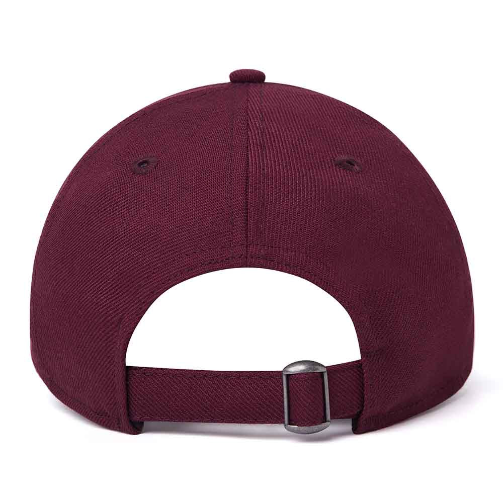 New Era Script Essential Plum 9TWENTY Adjustable Cap