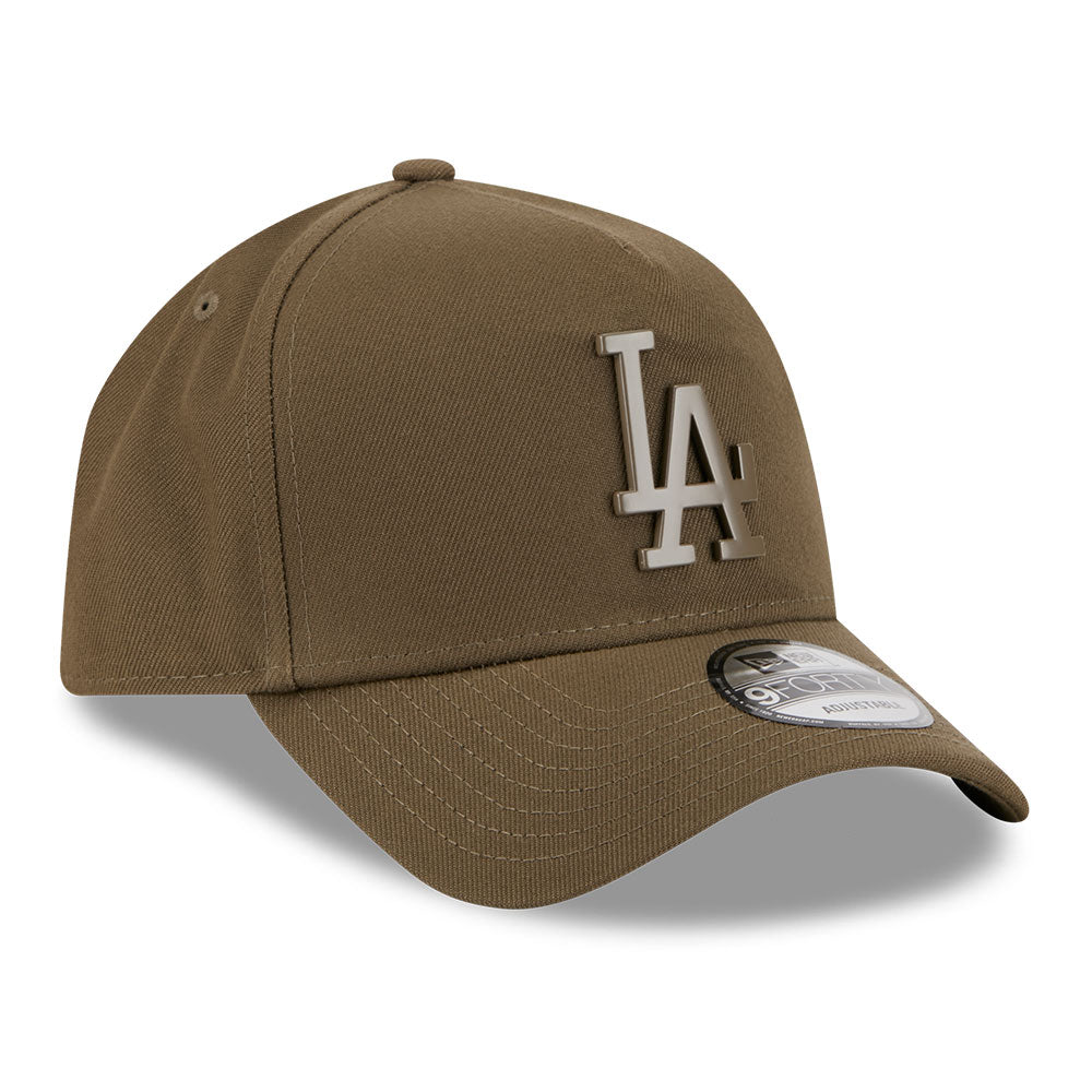 New Era Los Angeles Dodgers Metal Badge SS26 Moss 9FORTY A-Frame Adjustable Cap
