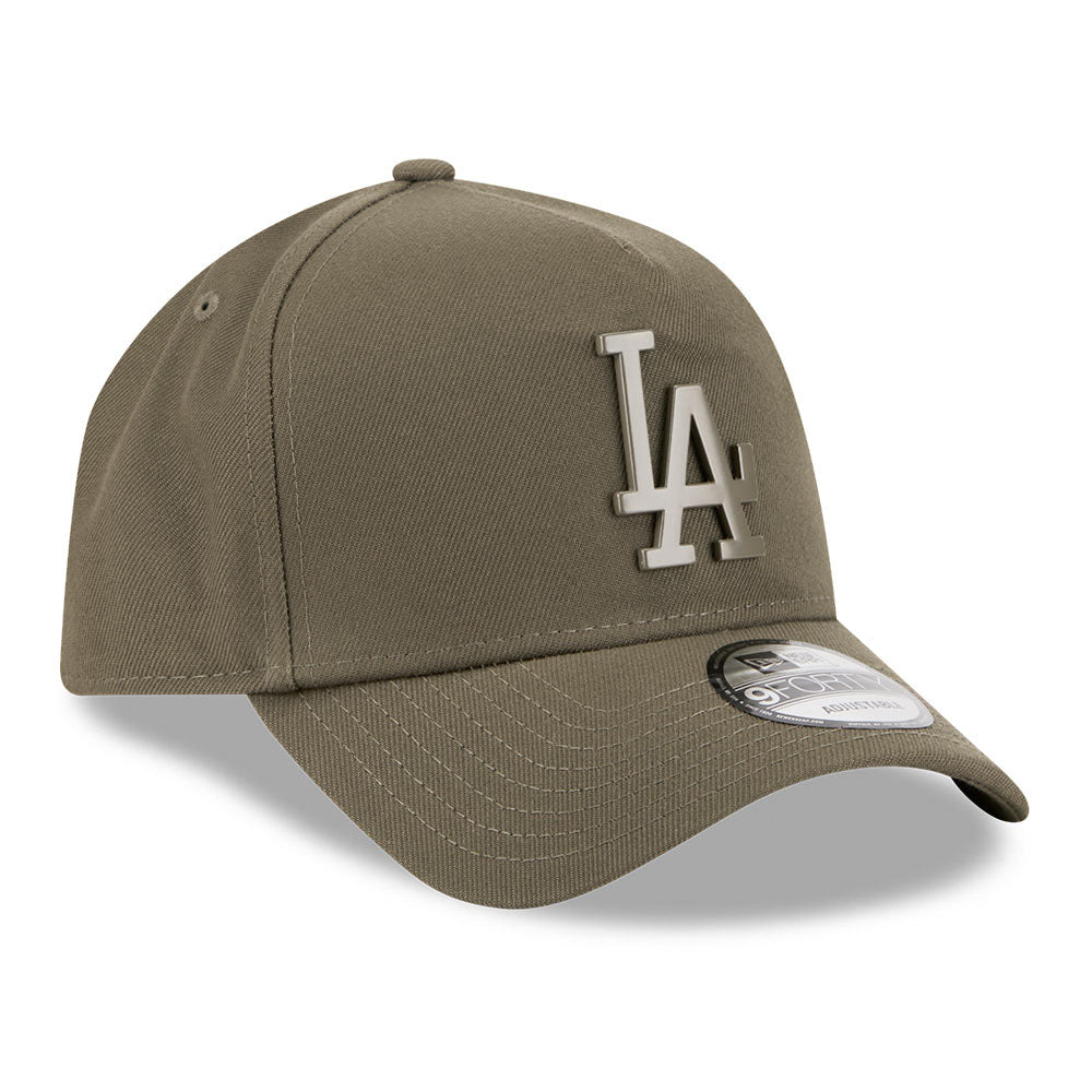 New Era Los Angeles Dodgers Metal Badge SS26 Moss 9FORTY A-Frame Adjustable Cap