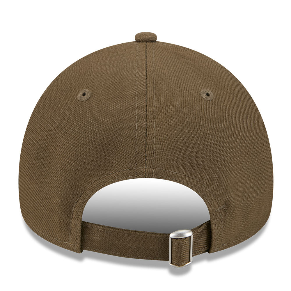 New Era Los Angeles Dodgers Metal Badge SS26 Moss 9FORTY A-Frame Adjustable Cap