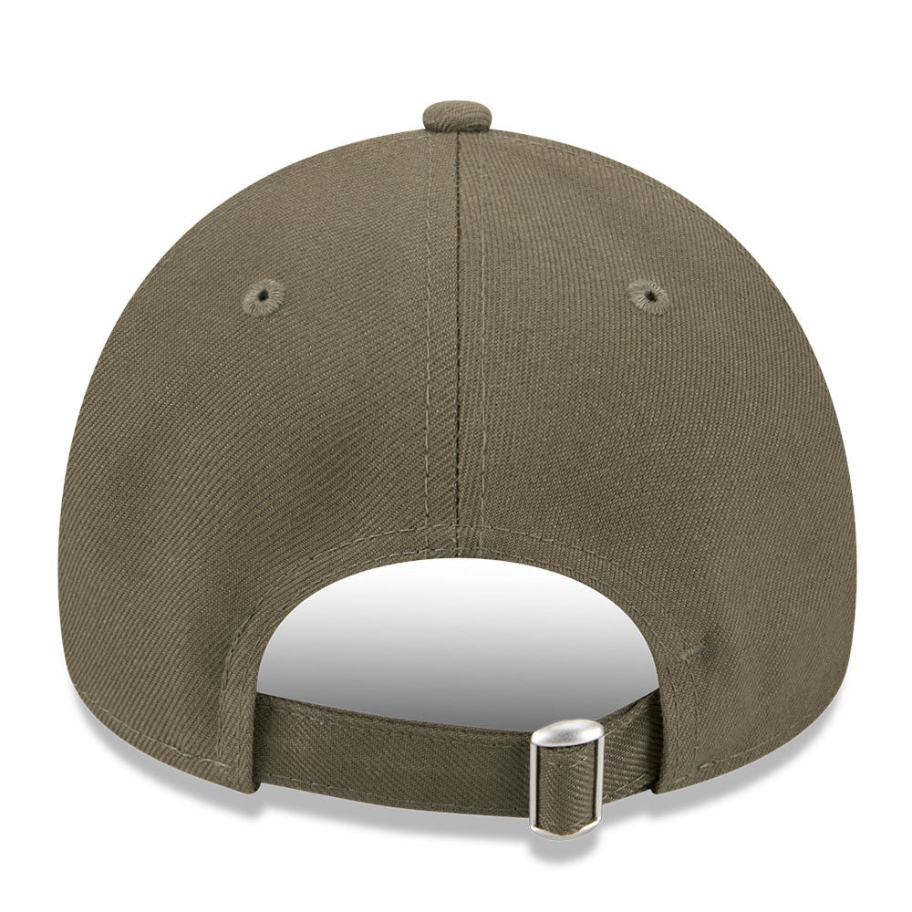 New Era Los Angeles Dodgers Metal Badge SS26 Moss 9FORTY A-Frame Adjustable Cap