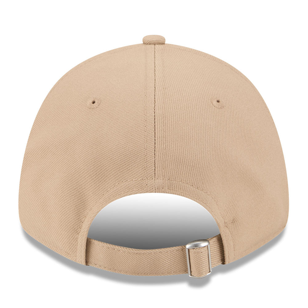 New Era New York Yankees Metal Badge SS26 Camel 9FORTY Adjustable Cap