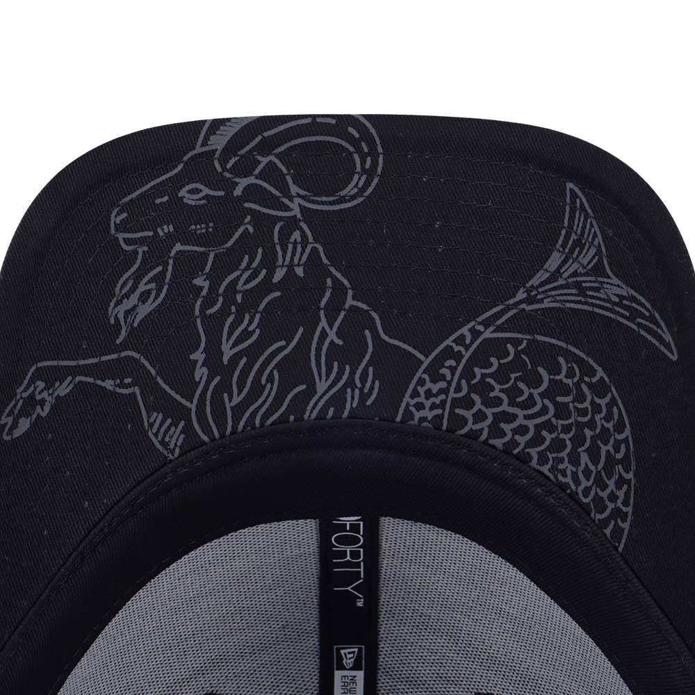 New Era Capricorn Horoscope Horizons 9FORTY Black Adjustable Cap