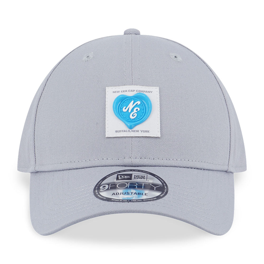 New Era Valentine&#39;s Day Dolphine Grey 9FORTY Adjustable Cap