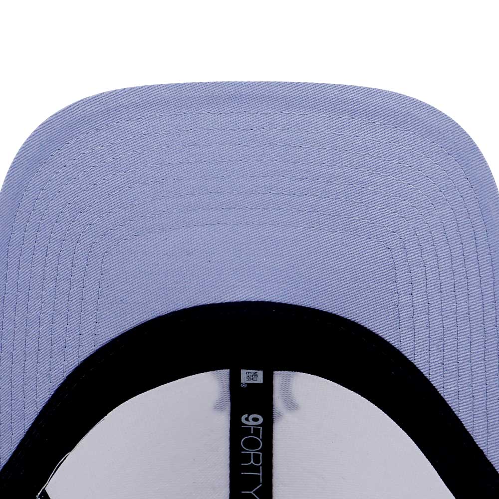 New Era New York Yankees Dashmark Mini White Iris Flower 9FORTY Adjustable Cap