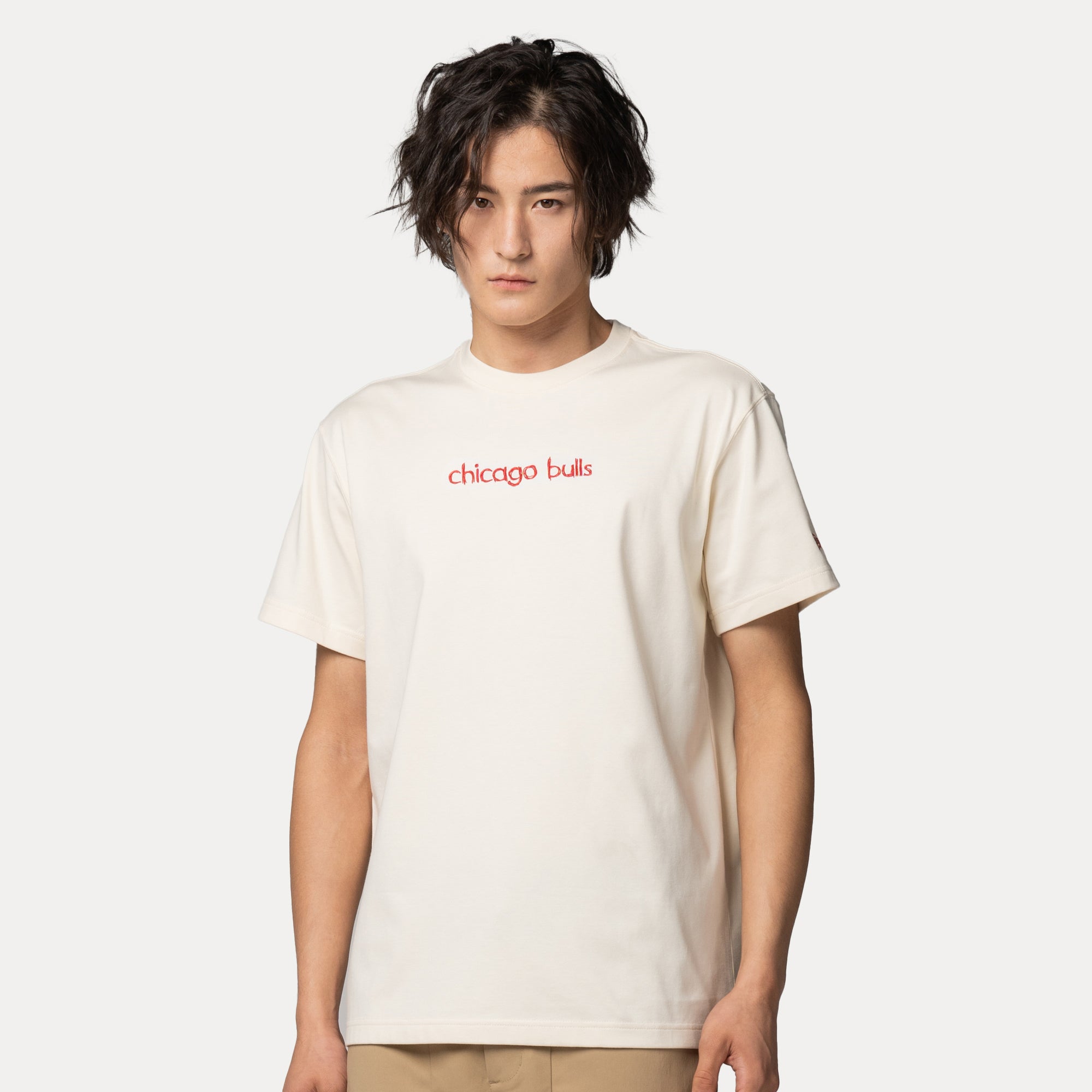 New Era Chicago Bulls NBA Doodles Chrome White COOLERA Short Sleeve T-Shirt