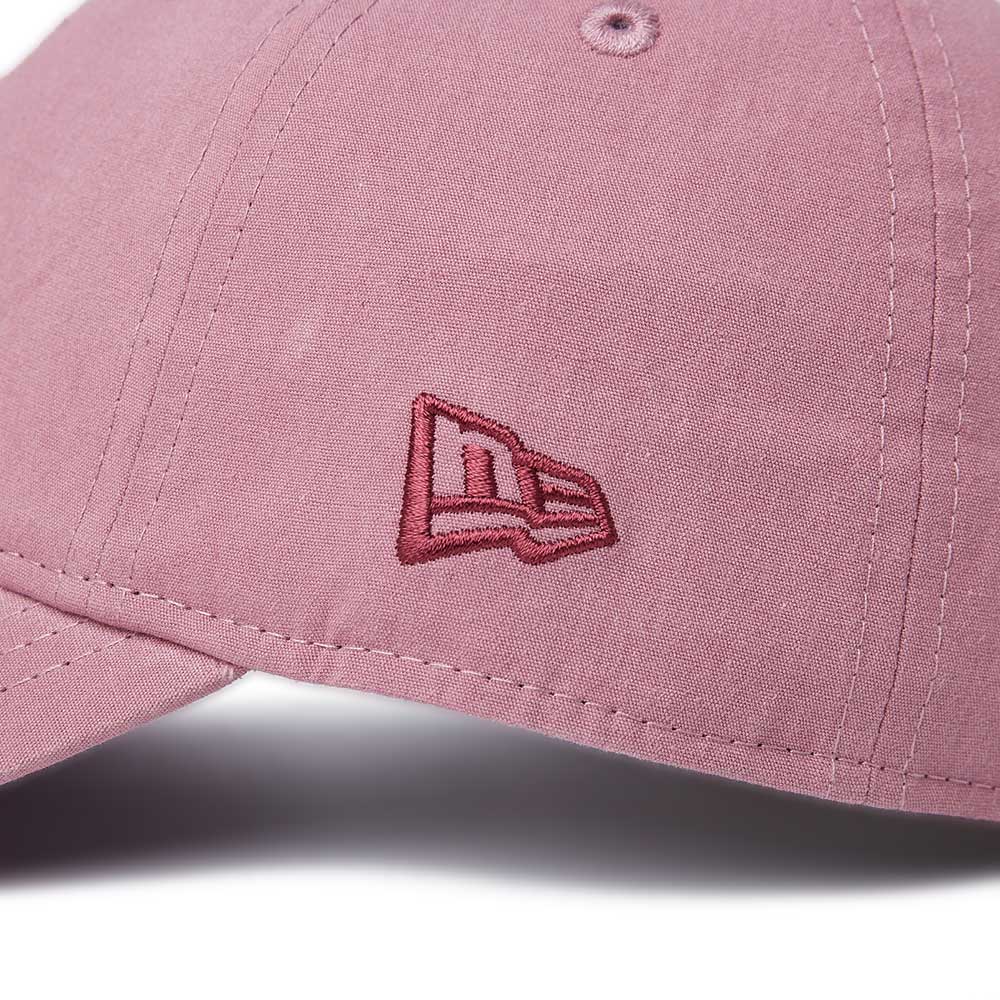 New Era Wordmark Engineered Comfort Pink 9FORTY Unstructured Adjustable Cap