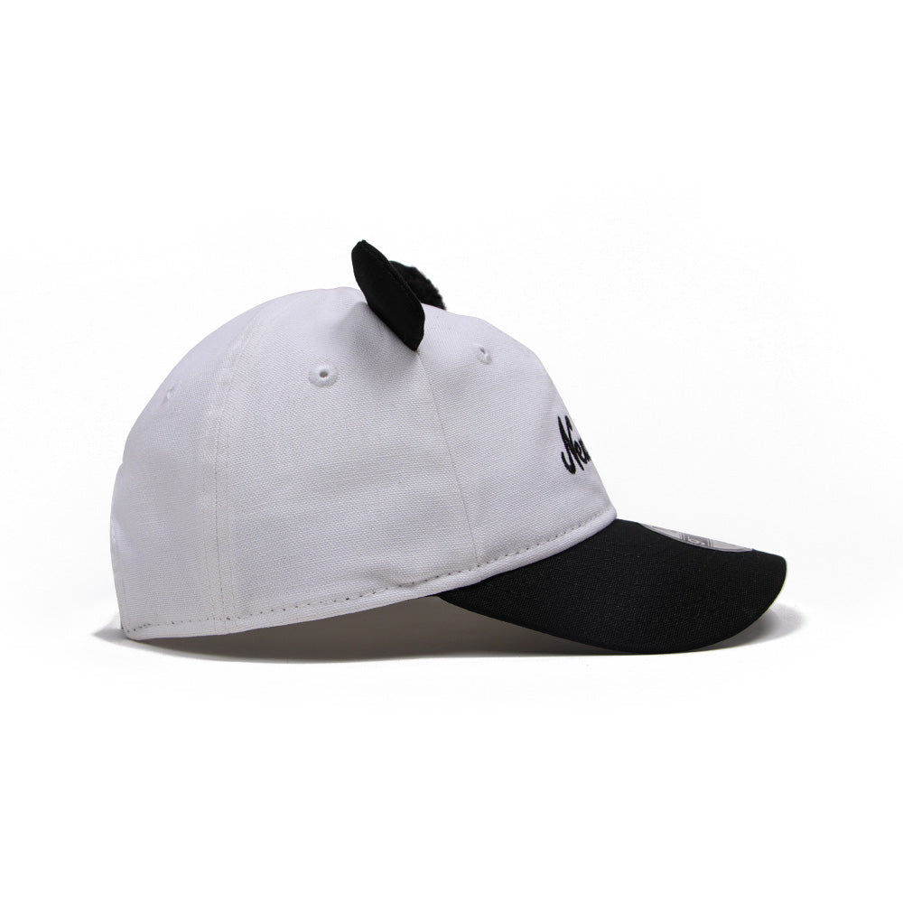 New Era Script Logo Animal White Black Youth 9TWENTY Adjustable Cap