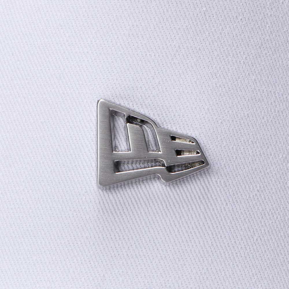 New Era Metal Front Flag White 9FORTY A-Frame Trucker Snapback Cap