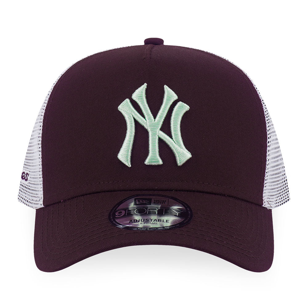 New Era New York Yankees Color Era FW25 Maroon Soft Grass 9FORTY A-Frame Trucker Snapback Cap