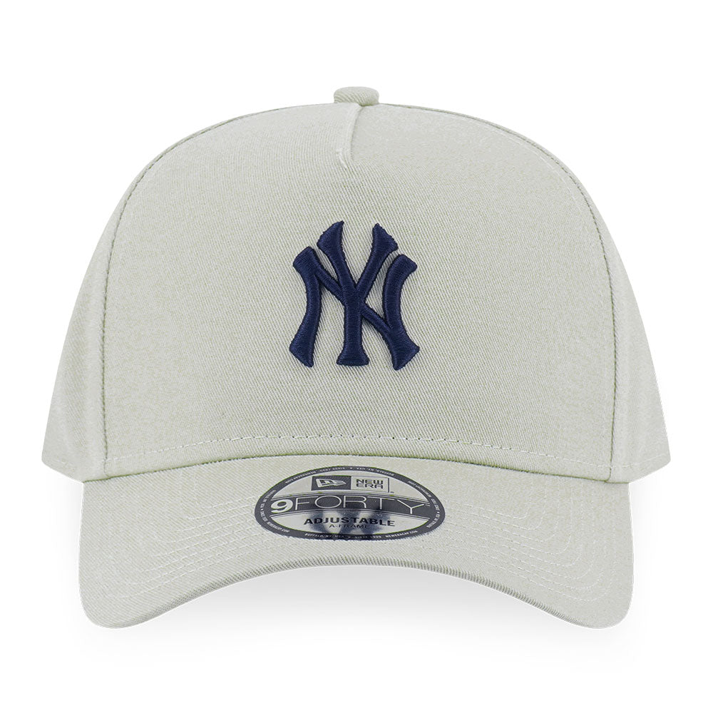 New Era New York Yankees Color Era FW25 Soft Gras 9FORTY A-Frame Adjustable Cap