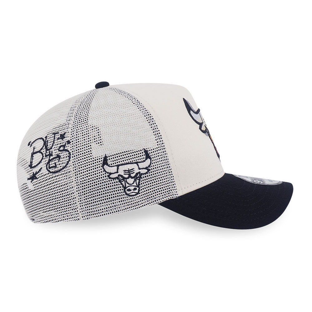 New Era Chicago Bulls League Mix FW25 Chrome White 9FORRTY A-Frame Trucker Cap