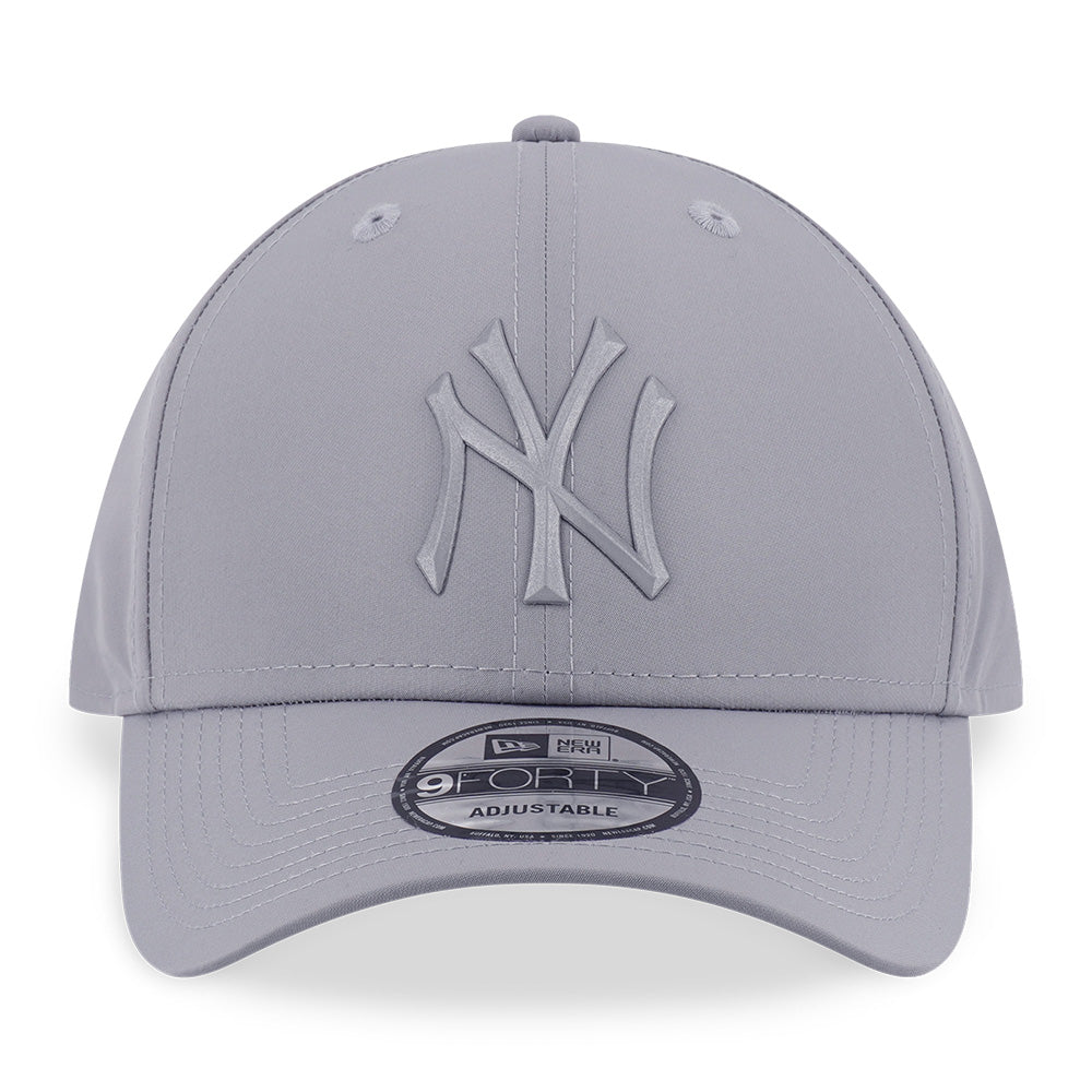 New Era New York Yankees TPU Badge FW25 Grey 9FORTY A-Frame Adjustable Cap
