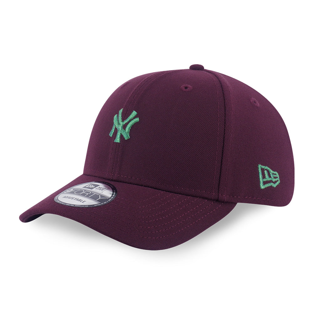 New Era New York Yankees Christmas Pack FW25 Maroon 9FORTY Adjustable Cap