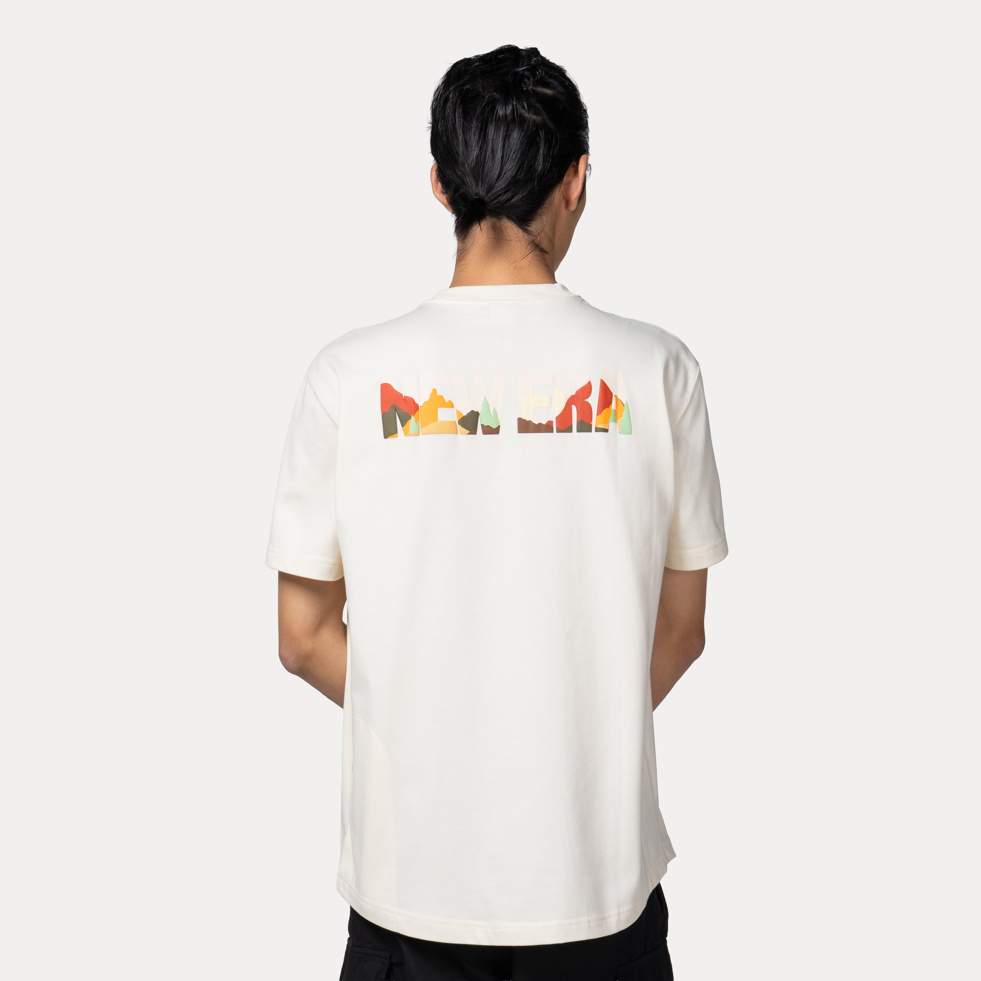 Mountain Logo FW25 Chrome White COOLERA Short Sleeve T-Shirt