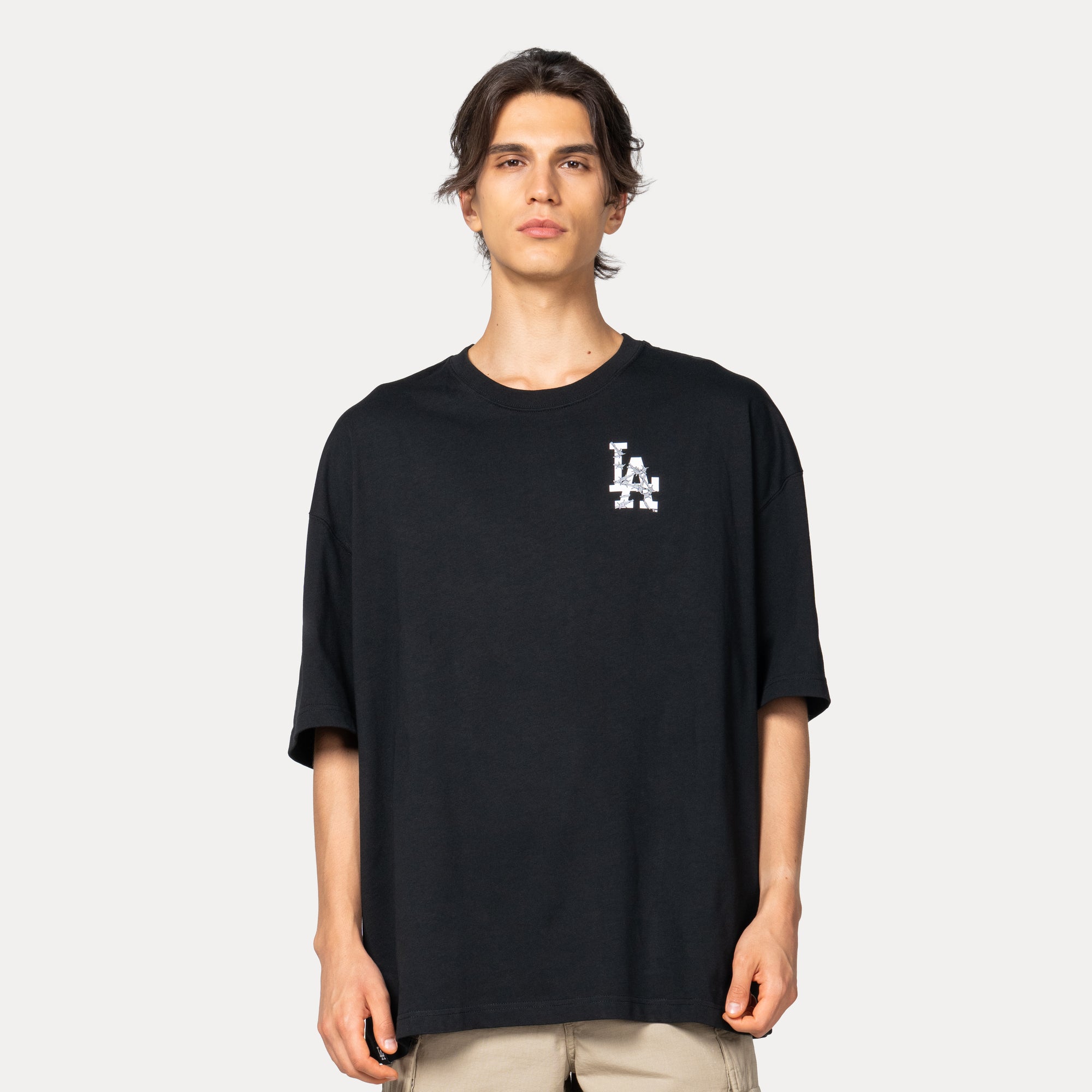 New Era Los Angeles Dodgers Street Graphic Black Oversized Short Sleeve T-Shirt