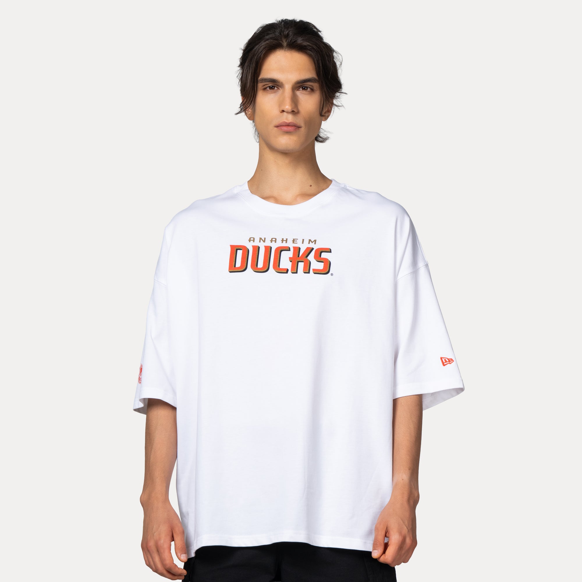 New Era Anaheim Ducks White Oversized Short Sleeve T-Shirt