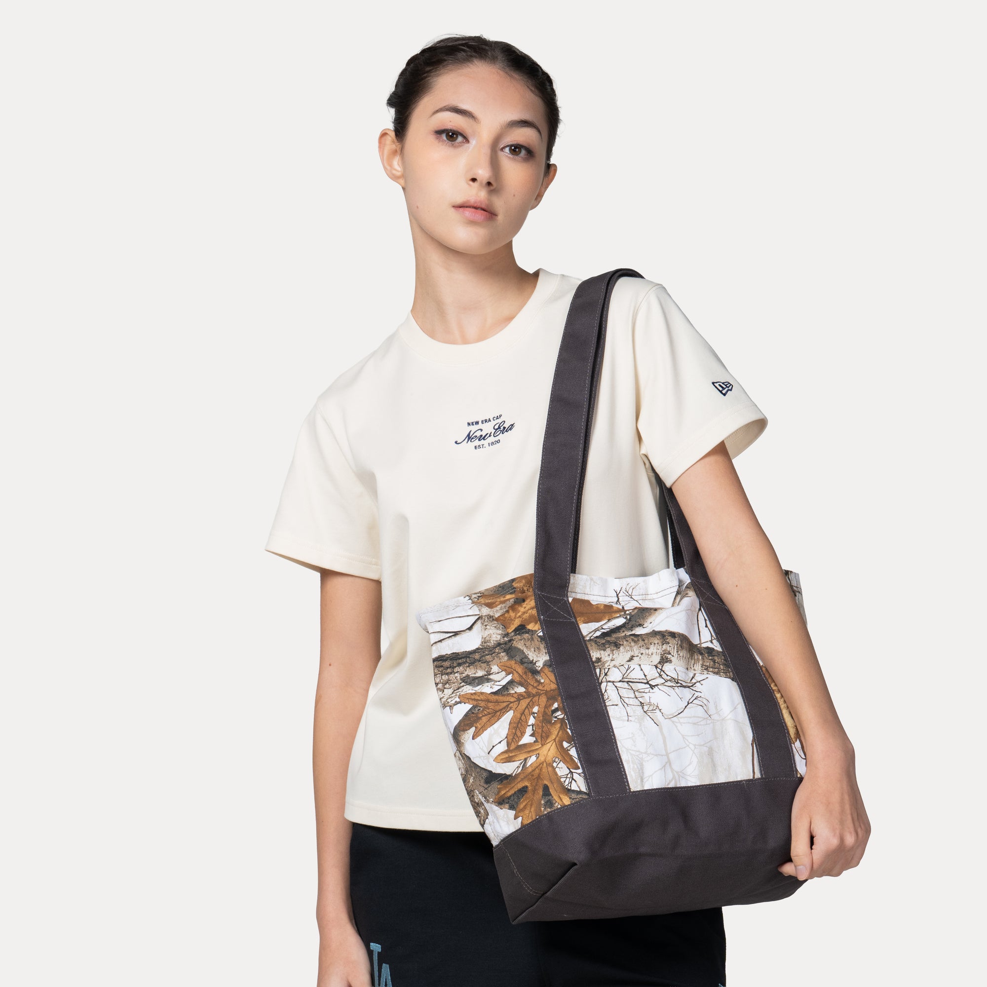 New Era Earthy Skin Real Tree Snow Tote Bag