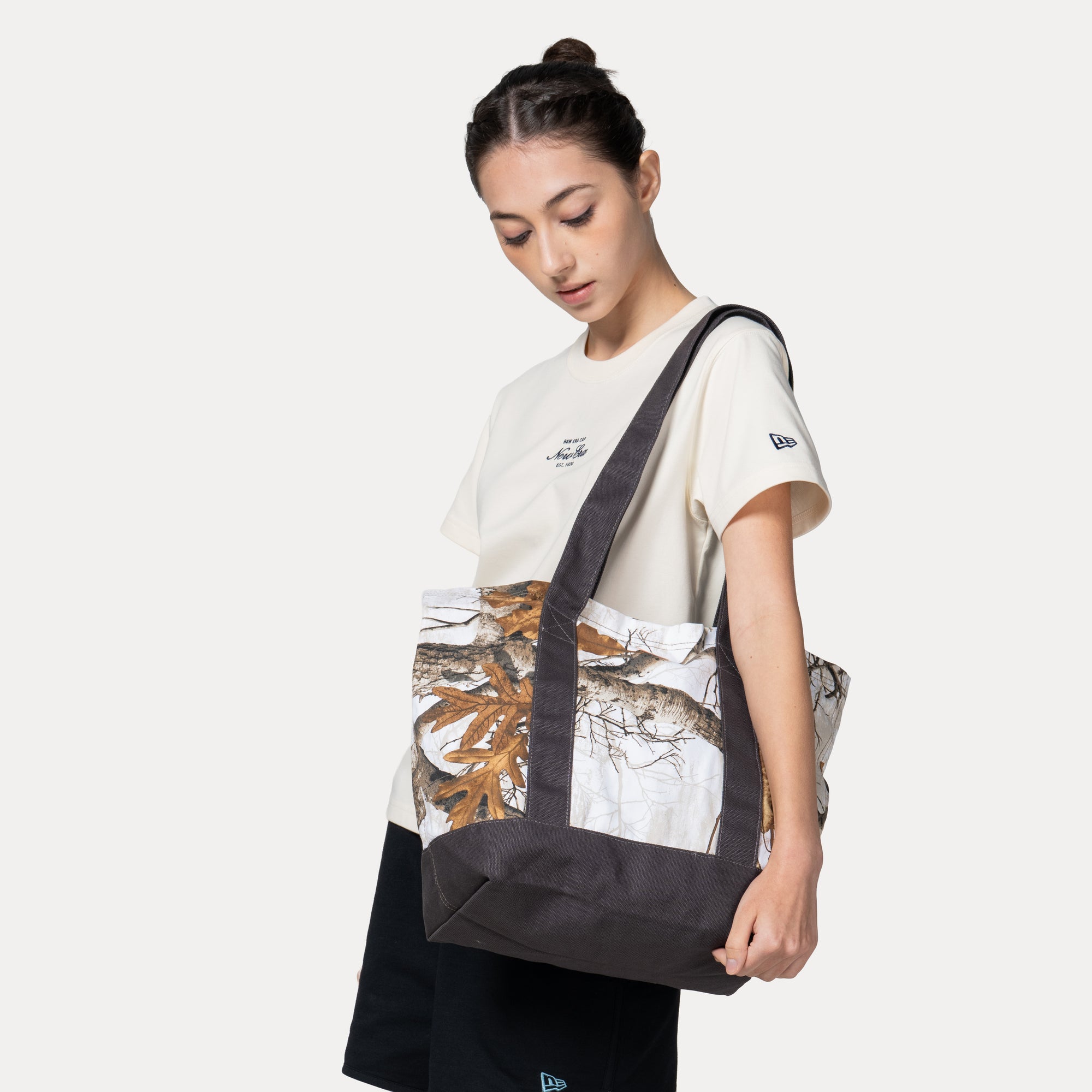 New Era Earthy Skin Real Tree Snow Tote Bag