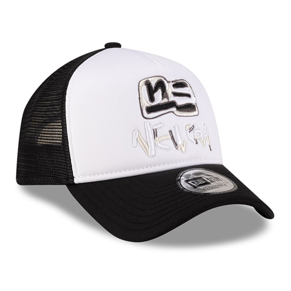 New Era x Shohei Ochiai White Black 9FORTY A-Frame Snapback Trucker Cap (Limited Exclusive)