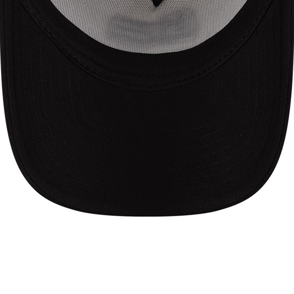 New Era x Shohei Ochiai White Black 9FORTY A-Frame Snapback Trucker Cap (Limited Exclusive)