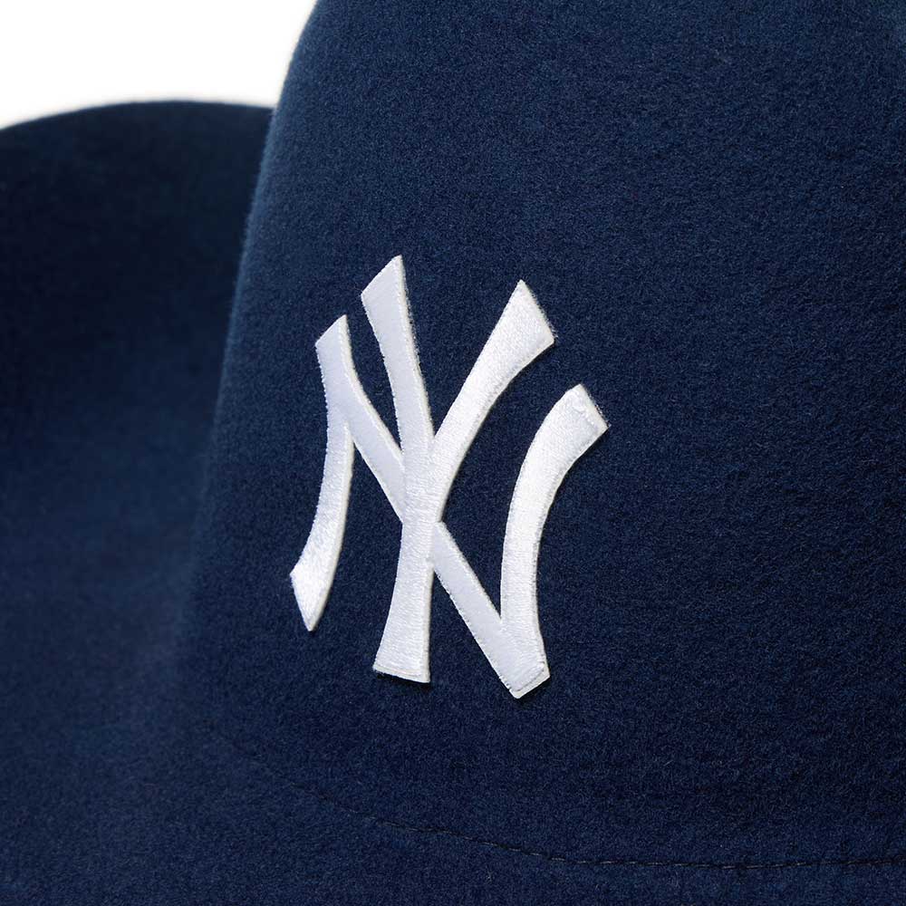 New Era New York Yankees Navy Wool Felt Cowboy Hat