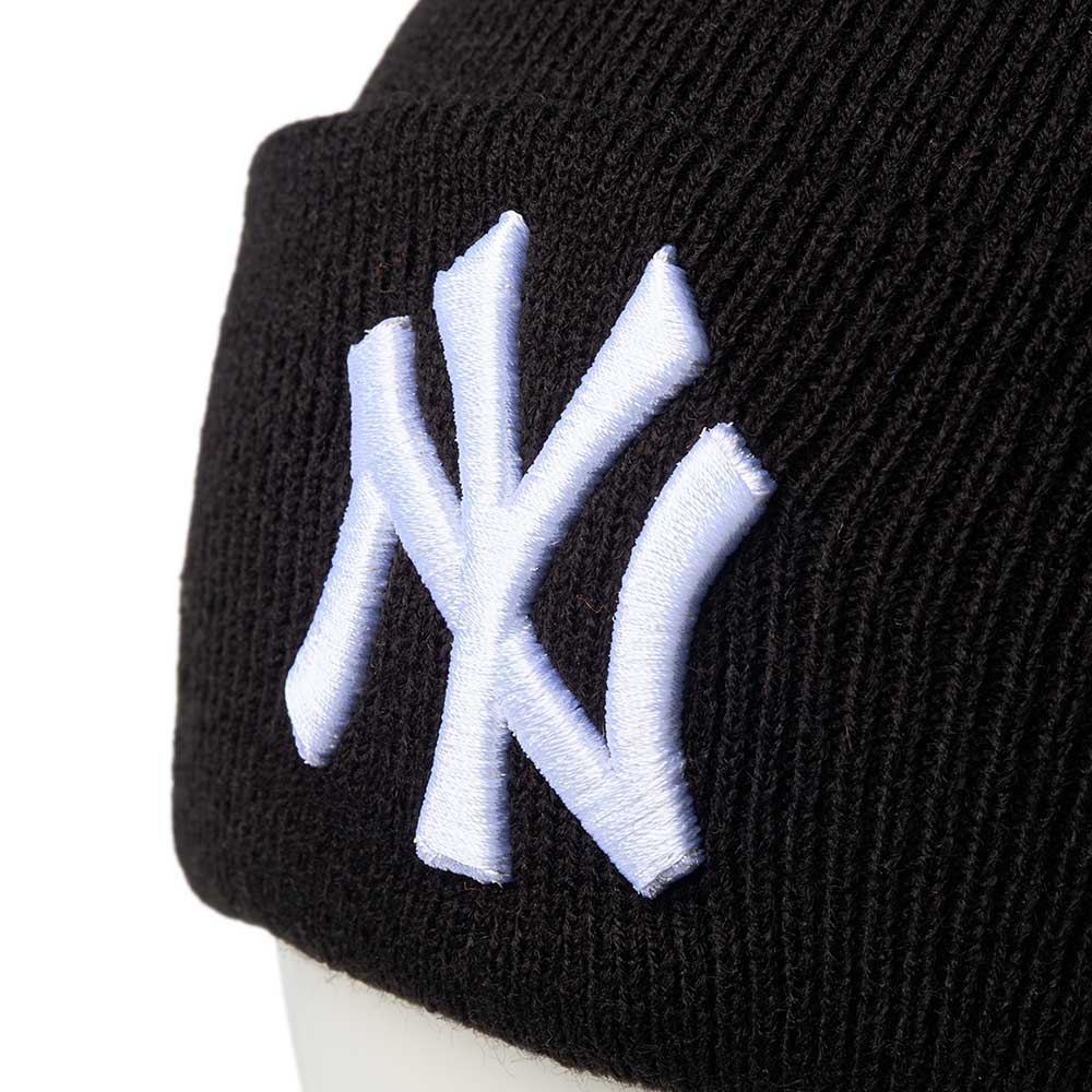 New Era New York Yankees Black Basic Cuff Knit Beanie