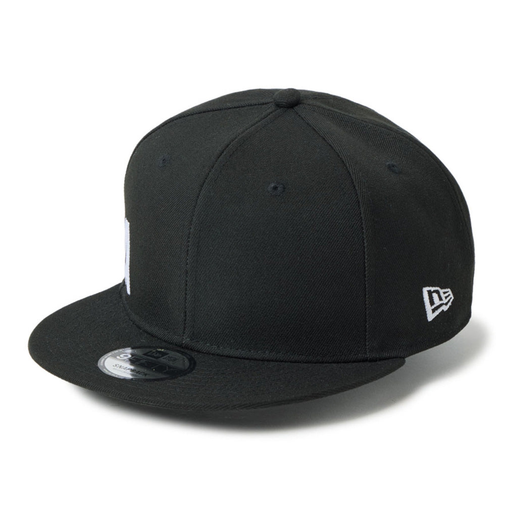 New Era Wordmark Essential Black 9FIFTY Snapback Cap