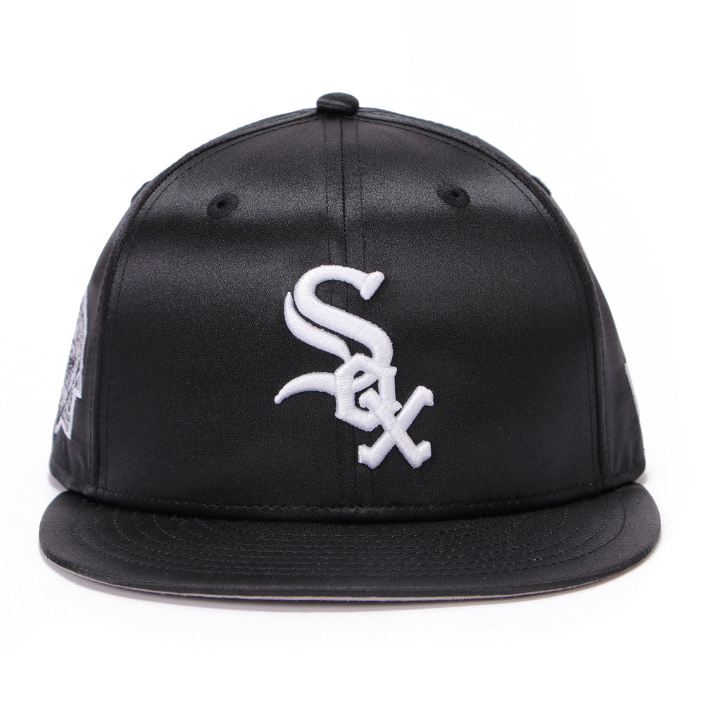New Era Chicago White Sox Satin Black 59FIFTY Fitted Cap