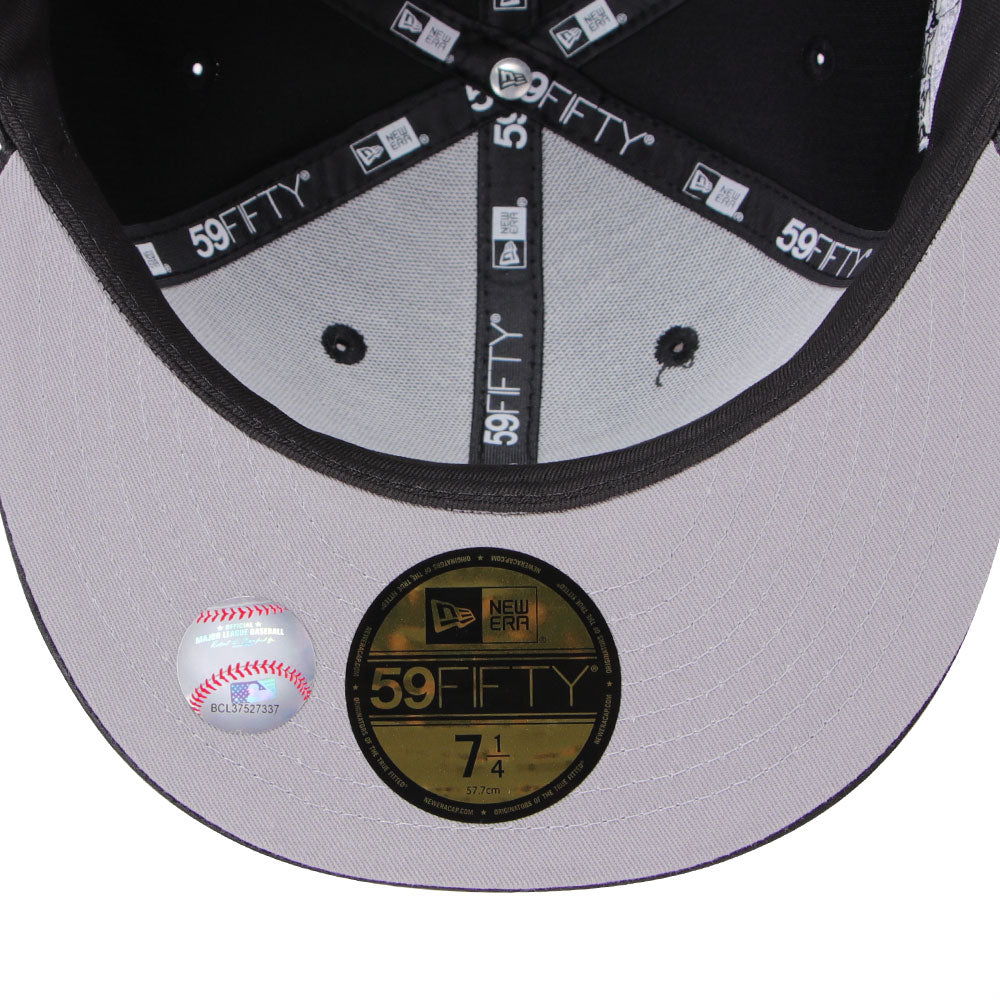 New Era Chicago White Sox Satin Black 59FIFTY Fitted Cap