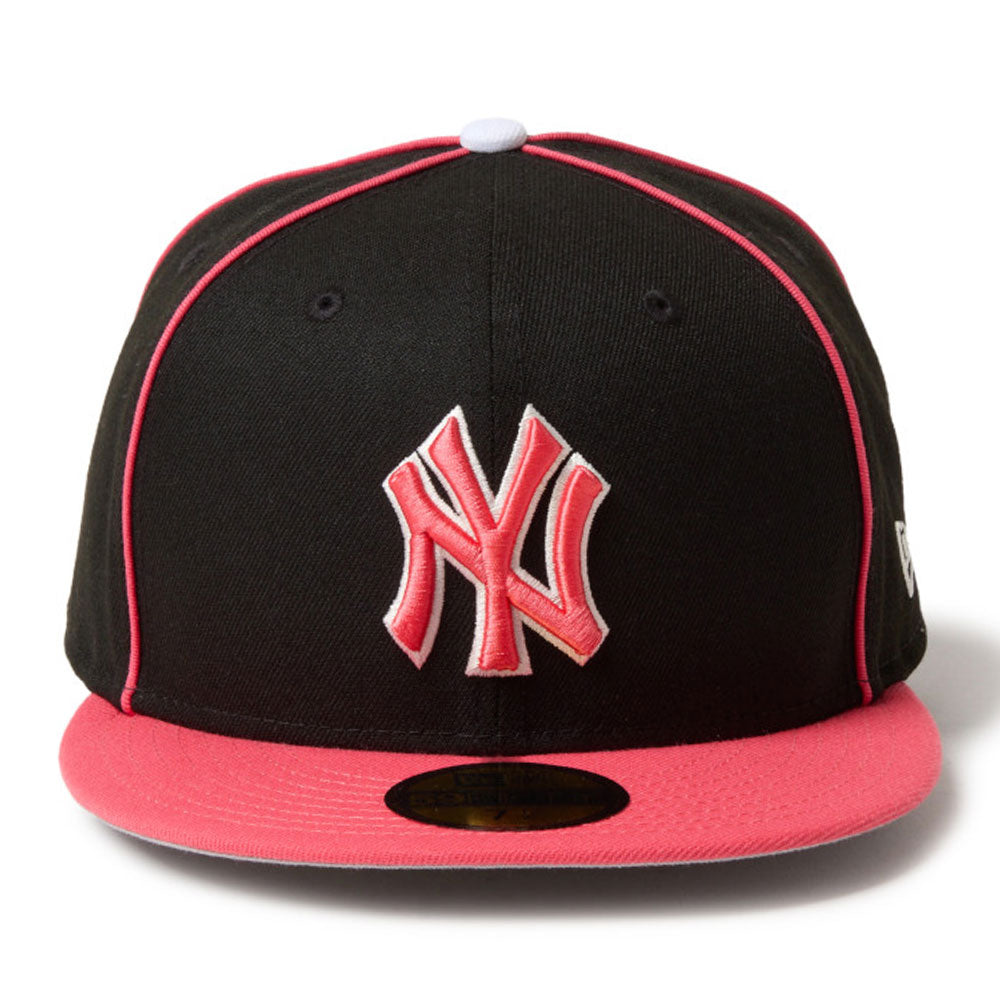 New Era New York Yankees Pipping Two Tone Black Red 59FIFTY Fitted Cap